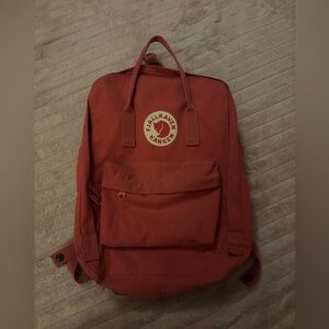 Fjaraven Kaken Rowan Red Backpack